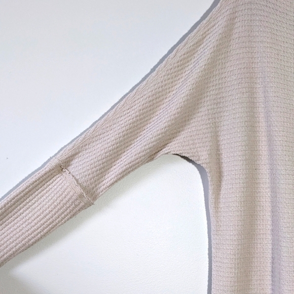 Free People Kitty Thermal Waffle Knit Top Cream Pink Mockneck Long Sleeve Size S - Picture 6 of 11
